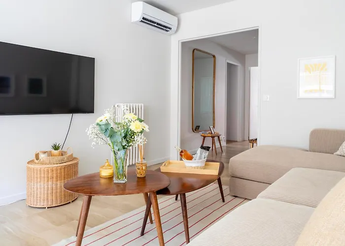 Evasion Chic Au Centre D Antibes